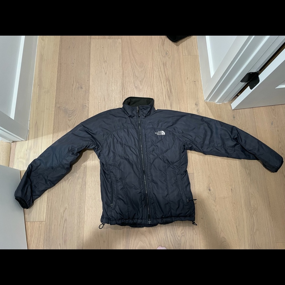 North face down puffer jacket size medium